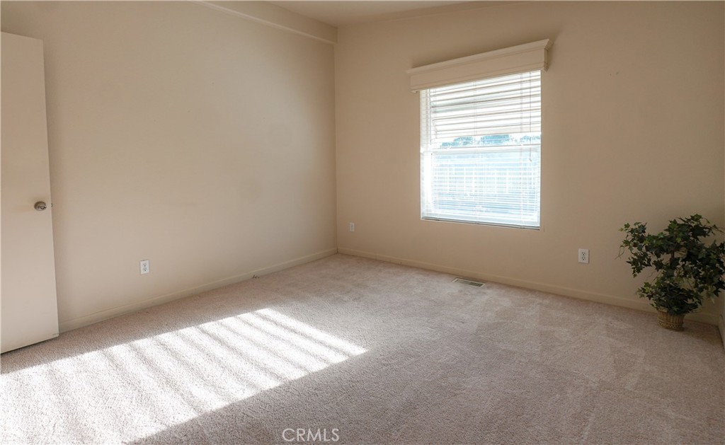 2240 Golden Oak Ln #147, Merced, CA 95341