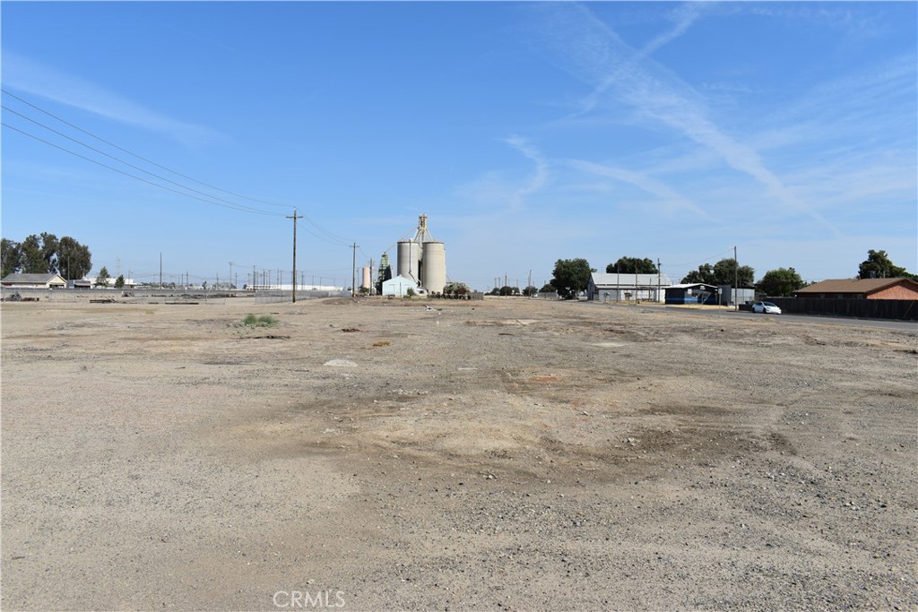 430 Front, Chowchilla, CA 93610