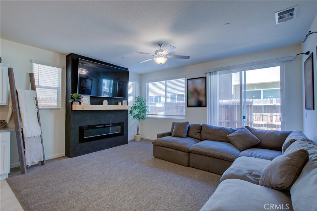 345 Sullivan Dr, Merced, CA 95348