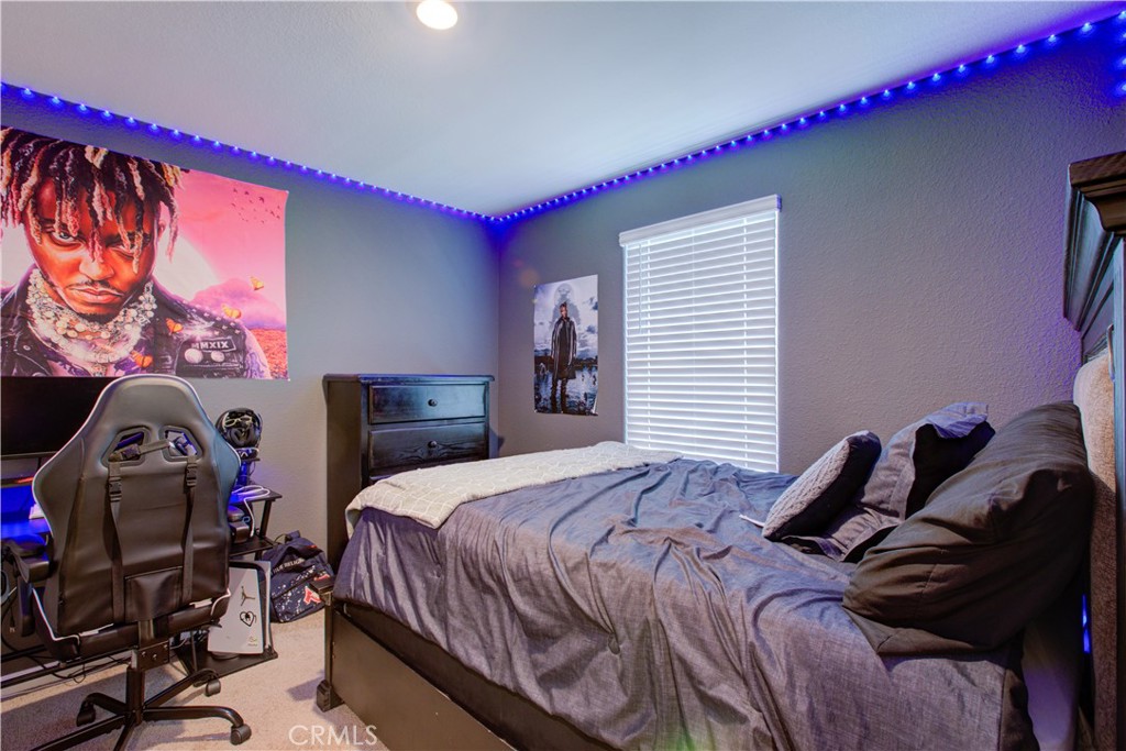 345 Sullivan Dr, Merced, CA 95348