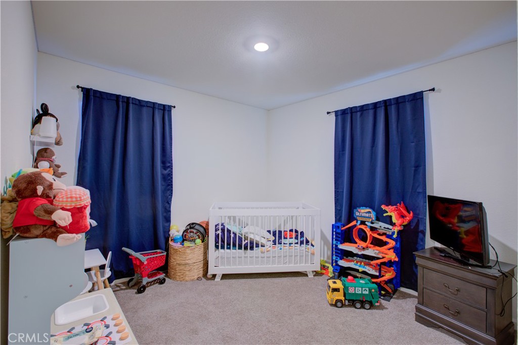 345 Sullivan Dr, Merced, CA 95348