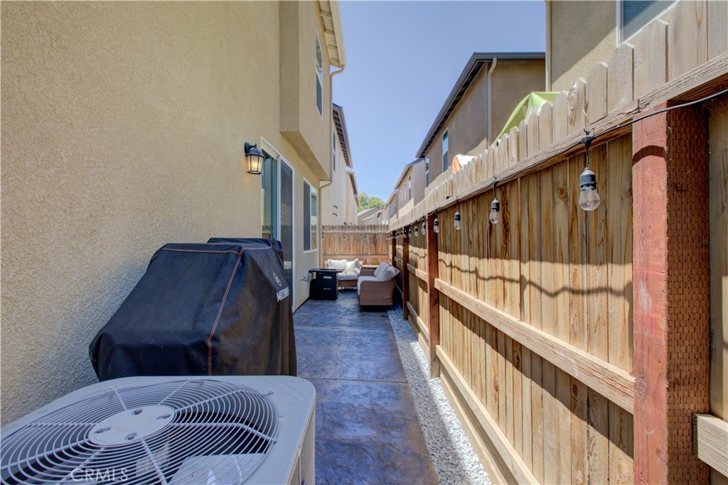 345 Sullivan Dr, Merced, CA 95348