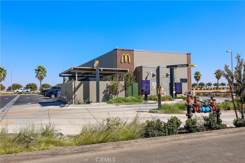 2246 E Mission Ave, Merced, CA 95341