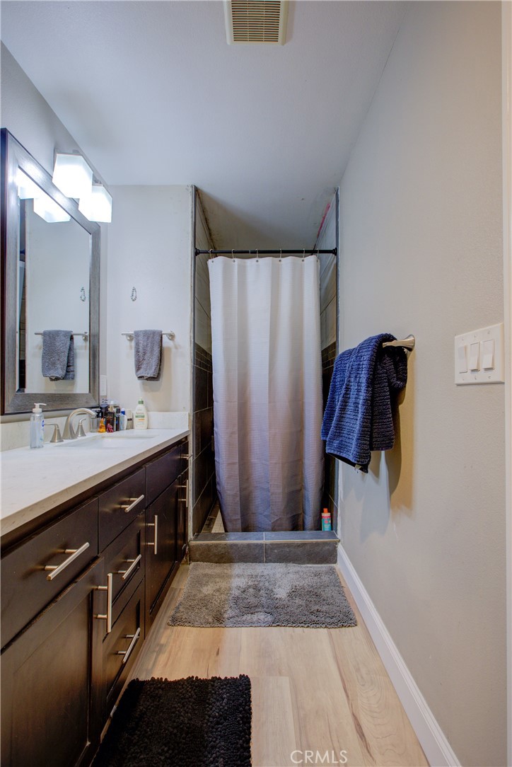 4513 E Tuolumne Rd, Denair, CA 95316