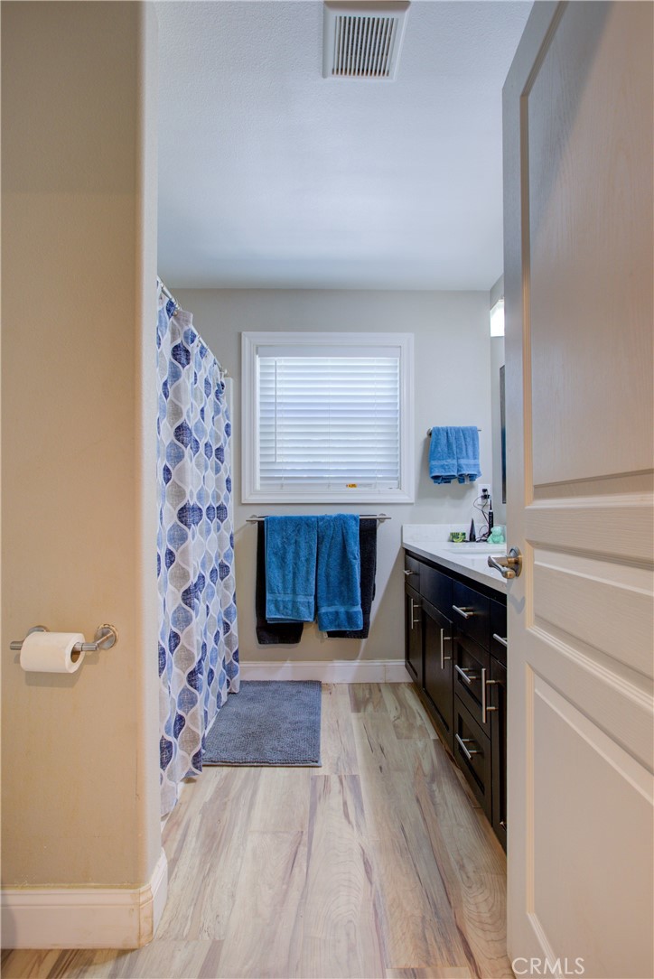 4513 E Tuolumne Rd, Denair, CA 95316