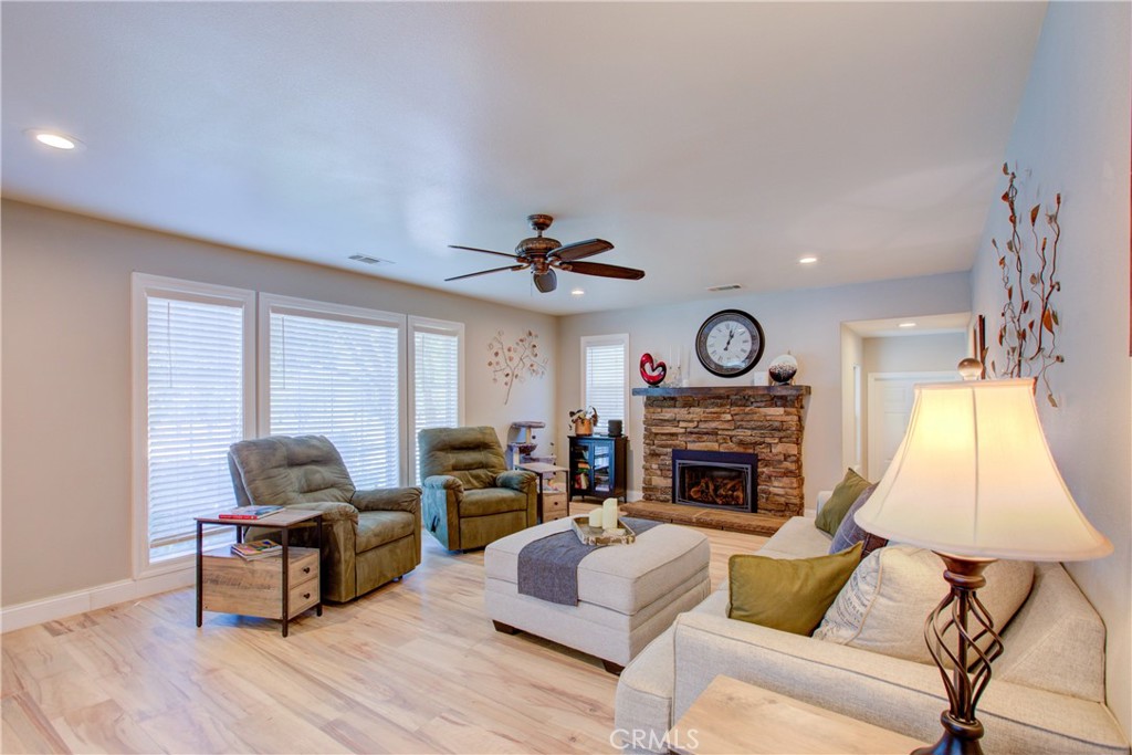 4513 E Tuolumne Rd, Denair, CA 95316