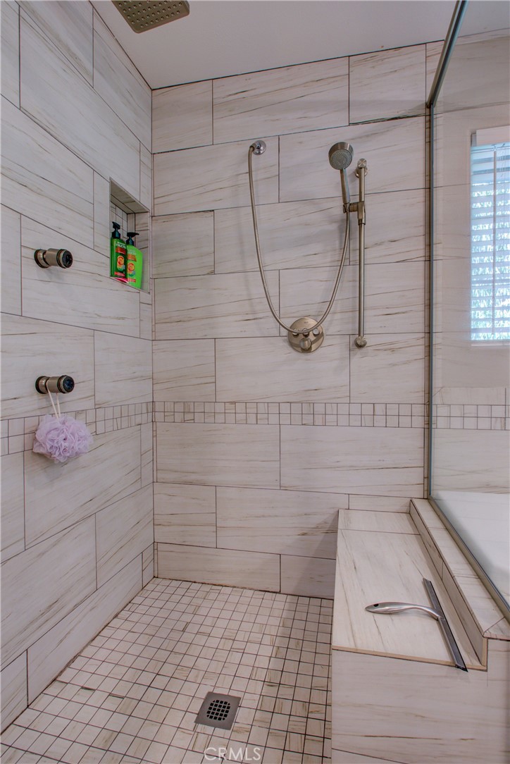 4513 E Tuolumne Rd, Denair, CA 95316