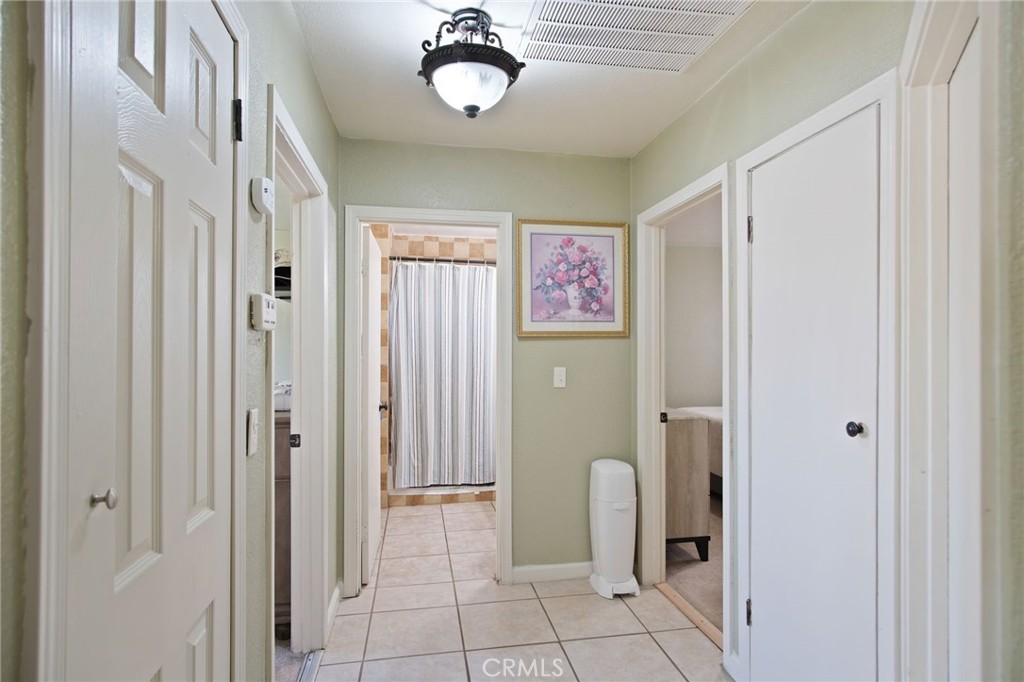 7638 Walnut Ave, Winton, CA 95388