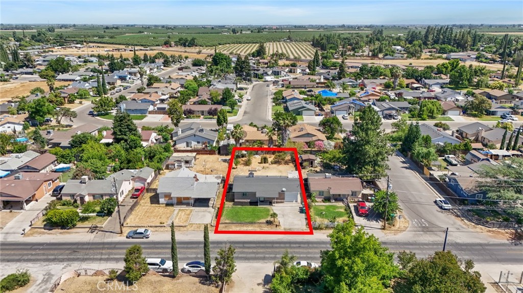 7638 Walnut Ave, Winton, CA 95388