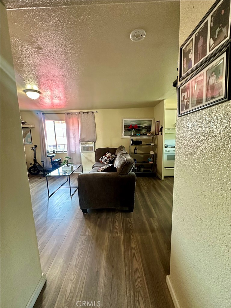 2355 Atwater Blvd #1, Atwater, CA 95301