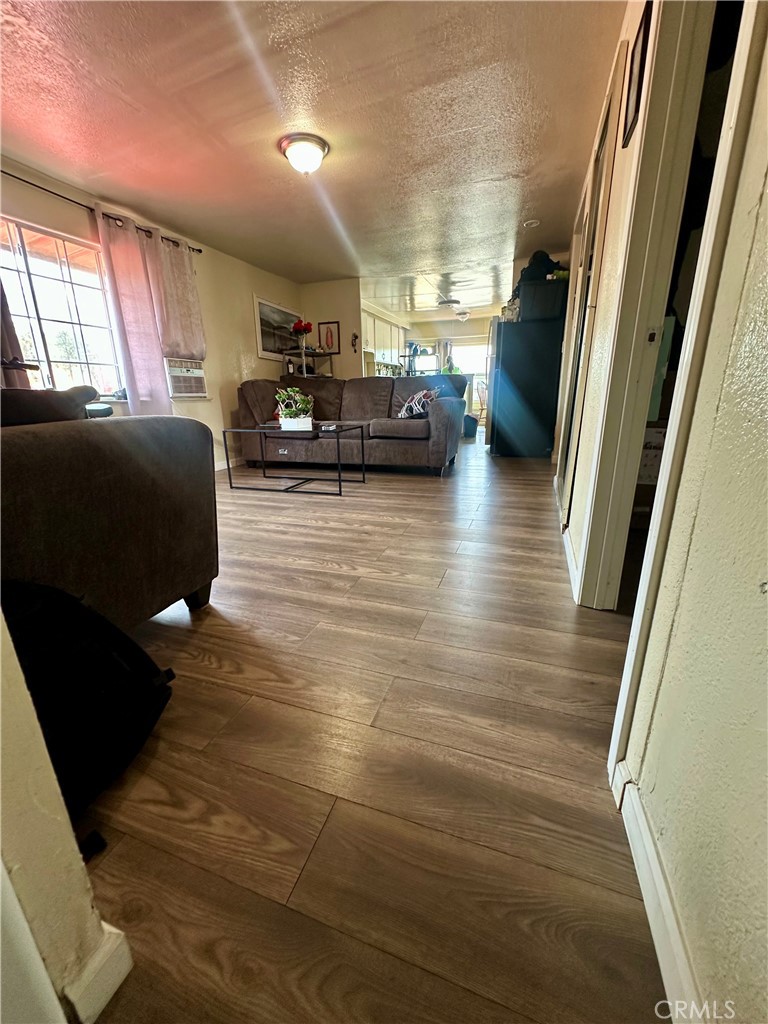 2355 Atwater Blvd #1, Atwater, CA 95301