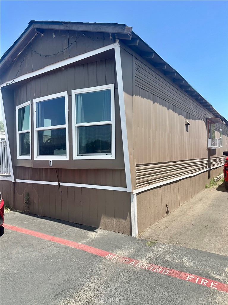 2355 Atwater Blvd #1, Atwater, CA 95301