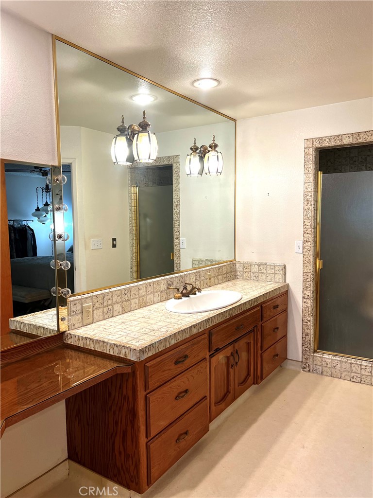 2819 Tenaya Dr, Merced, CA 95340