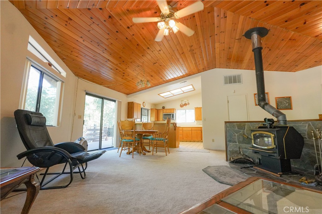 5990 Sugar Pine Dr, Coulterville, CA 95311