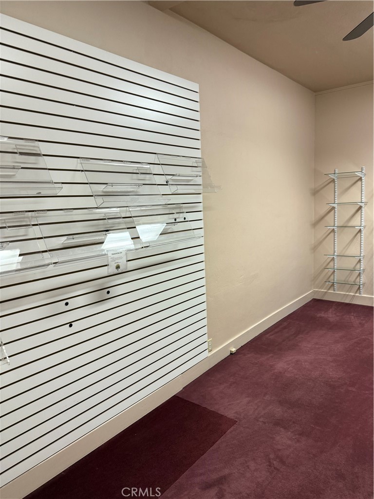 901 W Main St, Merced, CA 95340