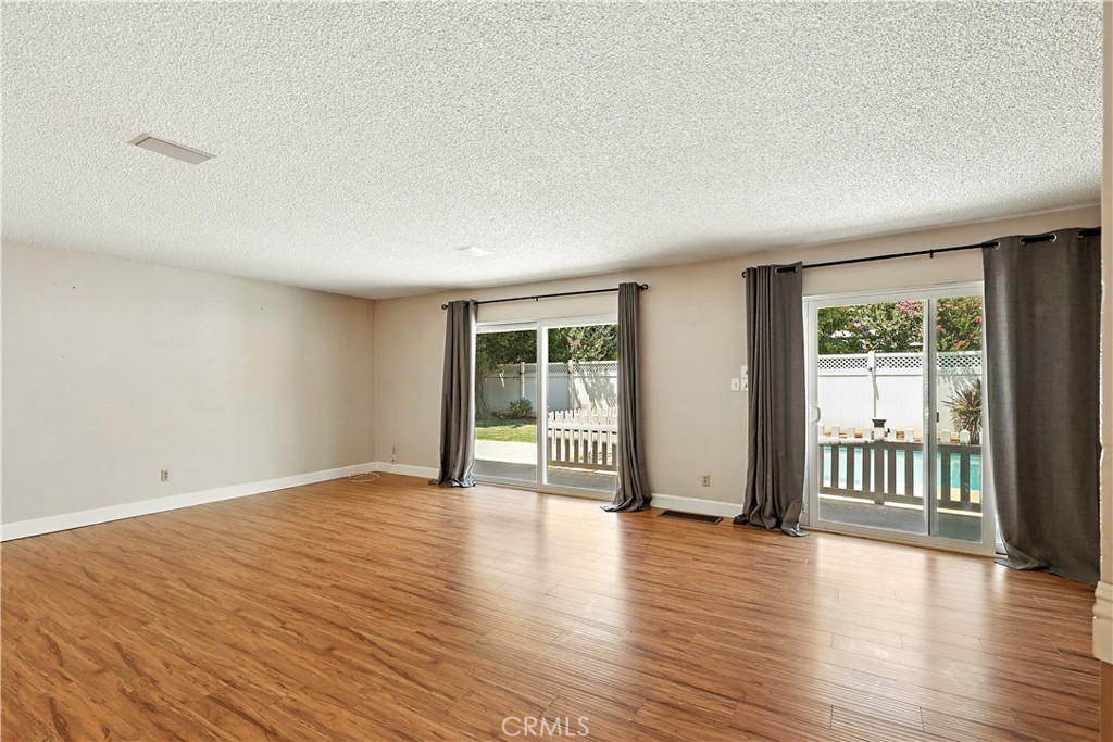 1011 Wyoming Dr, Merced, CA 95340