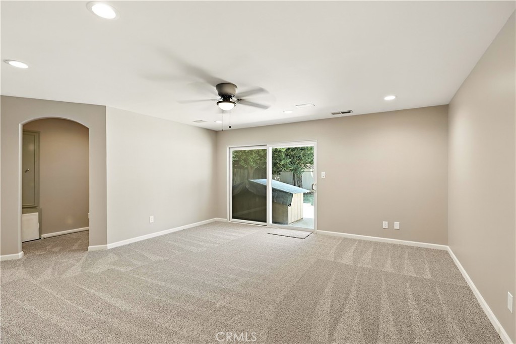 1011 Wyoming Dr, Merced, CA 95340