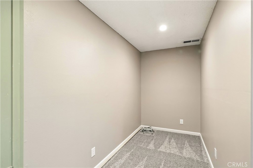 1011 Wyoming Dr, Merced, CA 95340