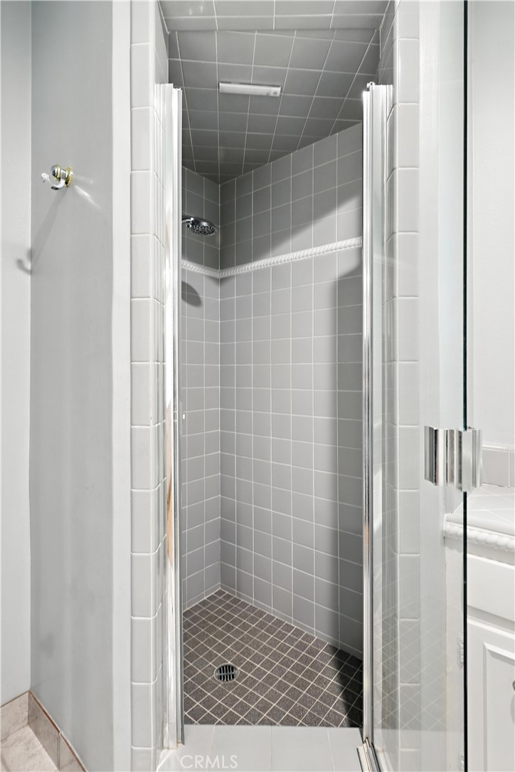 1011 Wyoming Dr, Merced, CA 95340