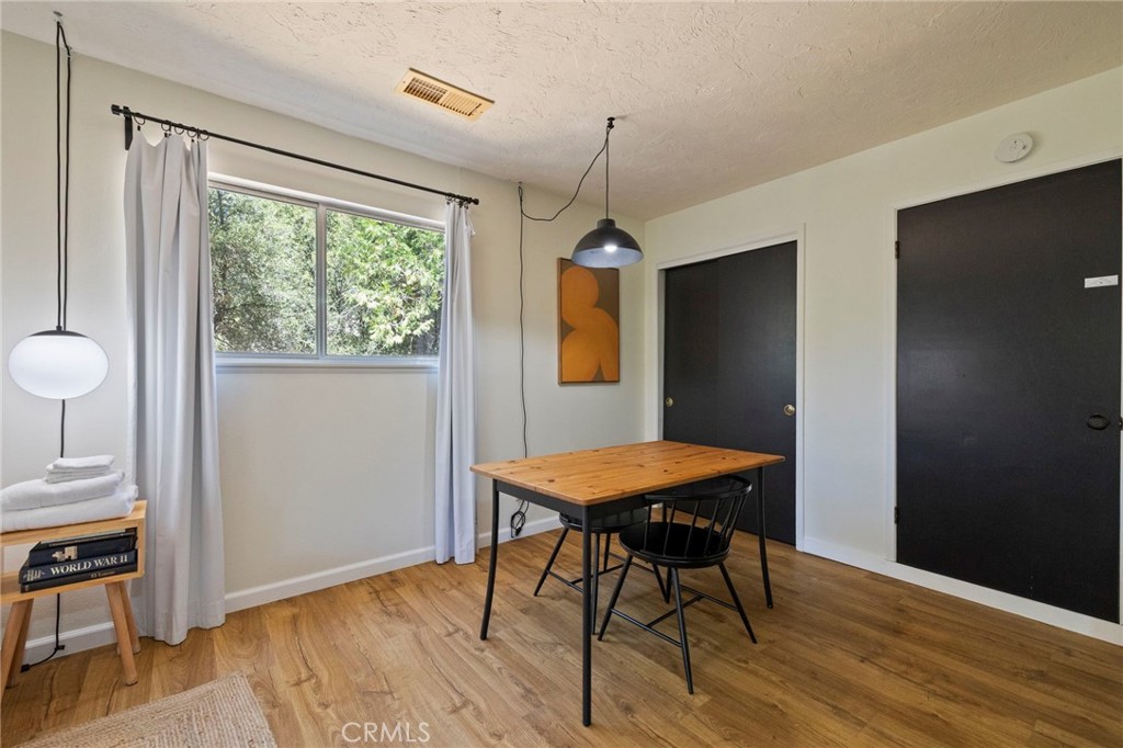 20018 Pine Mountain Dr, Groveland, CA 95321