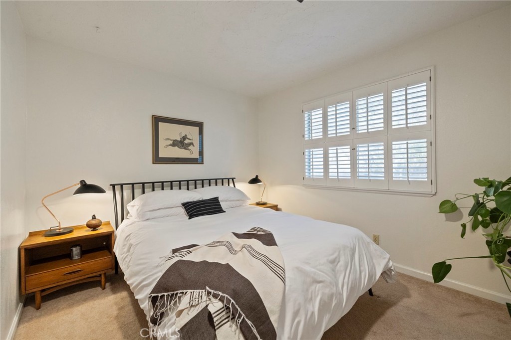 20018 Pine Mountain Dr, Groveland, CA 95321