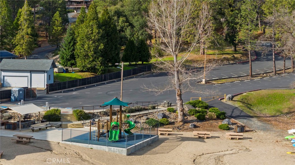 20018 Pine Mountain Dr, Groveland, CA 95321