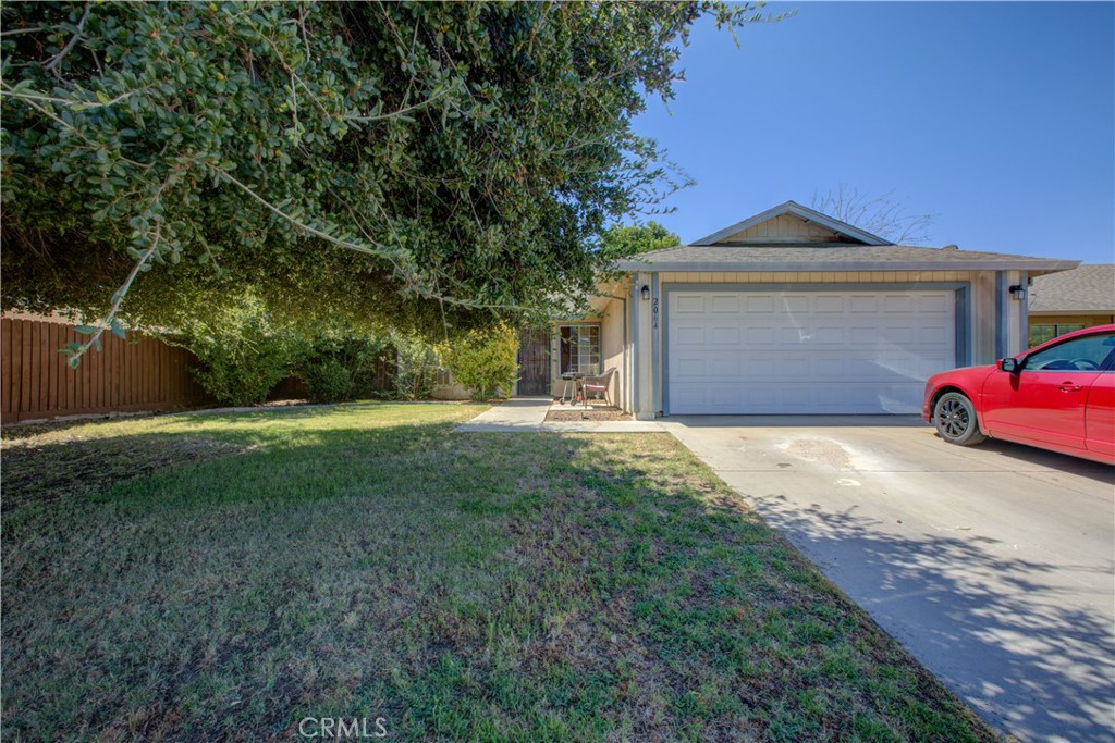 2064 Glenmoor Pl, Livingston, CA 95334