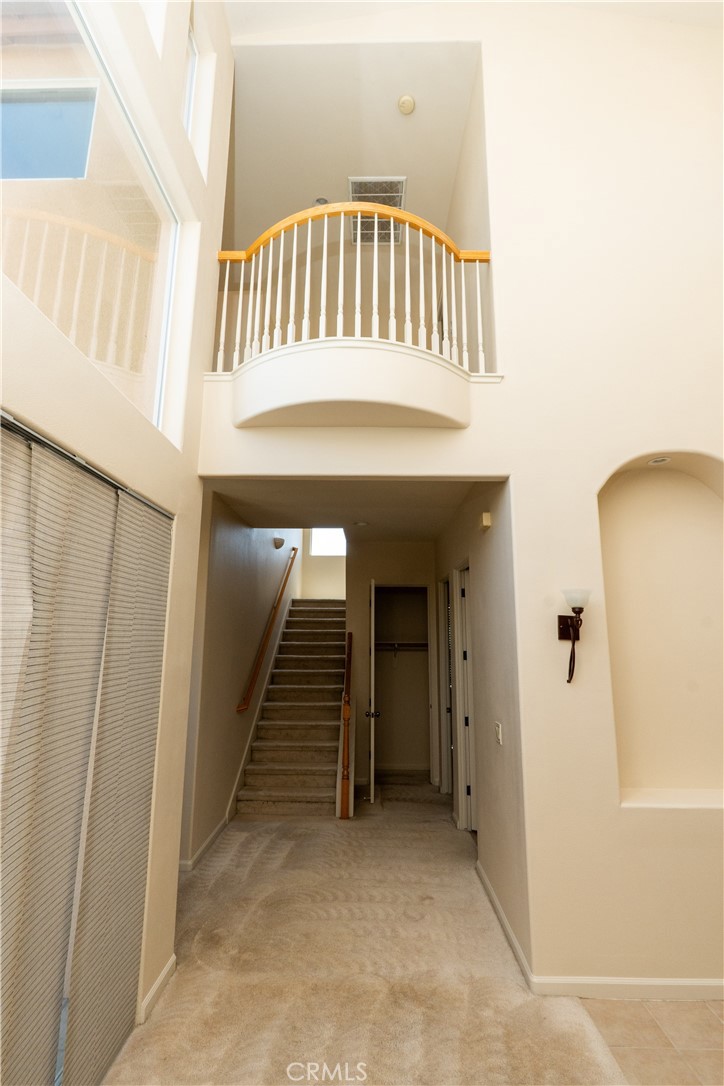 8185 Lakeshore Dr, Chowchilla, CA 93610