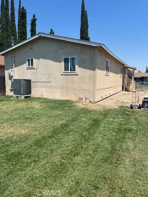 9513 Stanford Ave, Planada, CA 95365