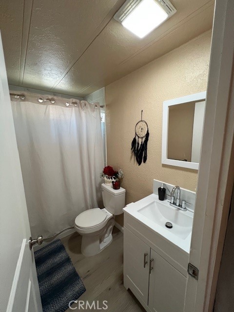 9513 Stanford Ave, Planada, CA 95365