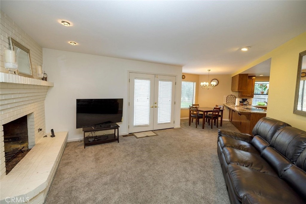 1674 Knoll Ct, Merced, CA 95340