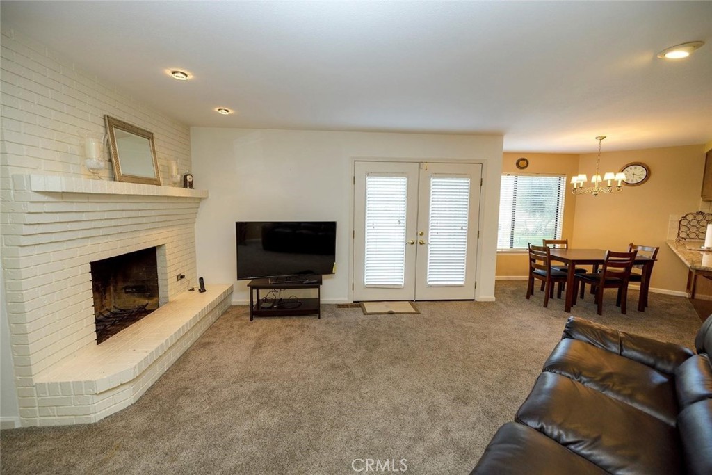 1674 Knoll Ct, Merced, CA 95340