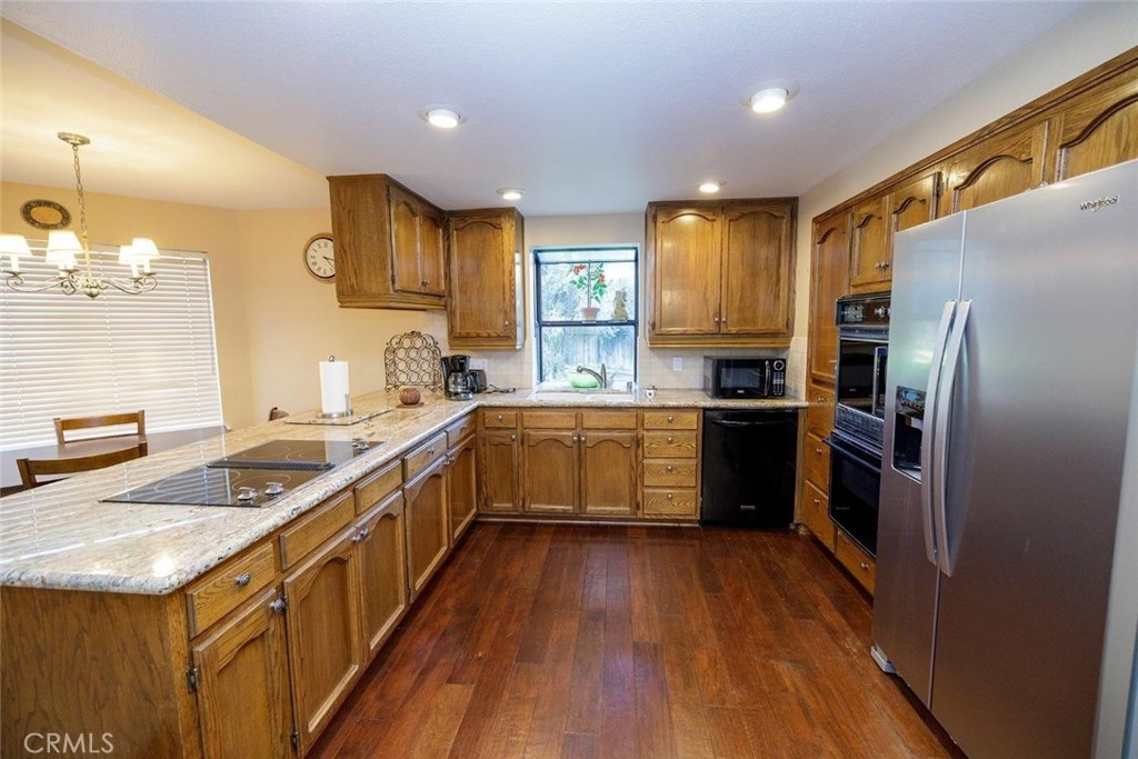 1674 Knoll Ct, Merced, CA 95340