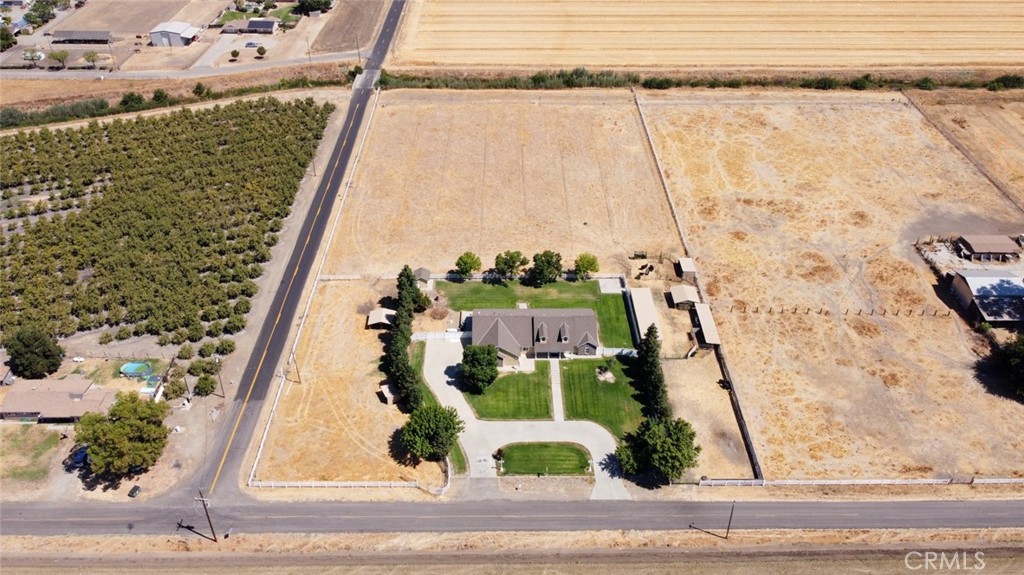 4040 E Vassar, Merced, CA 95348