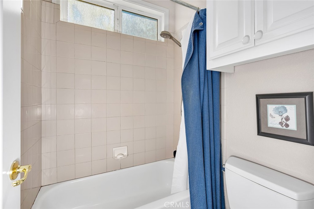 4040 E Vassar, Merced, CA 95348