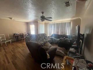 2238 Wood St, Merced, CA 95340