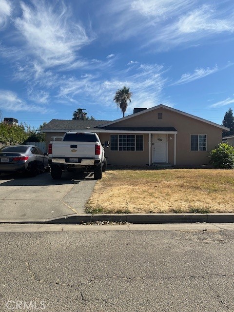 1020 W 24th St, Merced, CA 95340