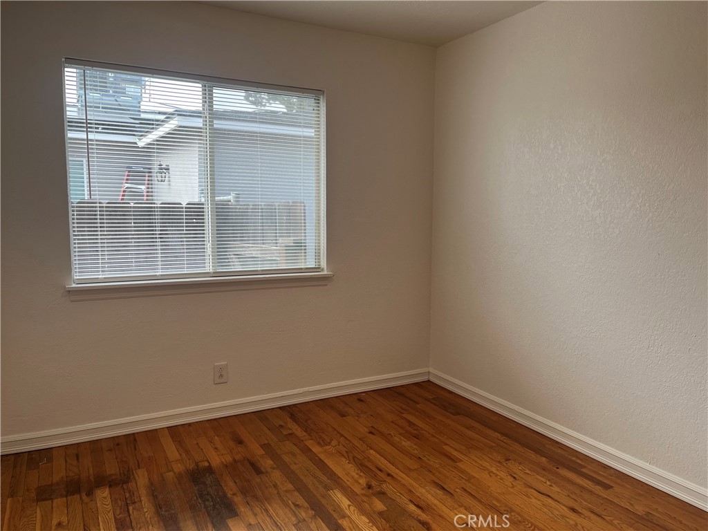 1020 W 24th St, Merced, CA 95340