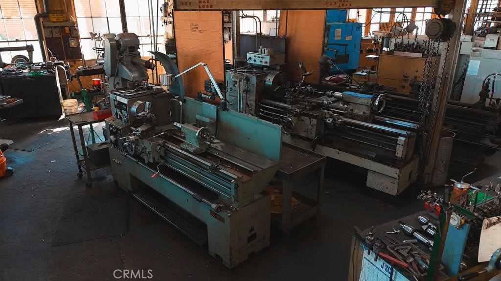 1106 G St, Modesto, CA 95354