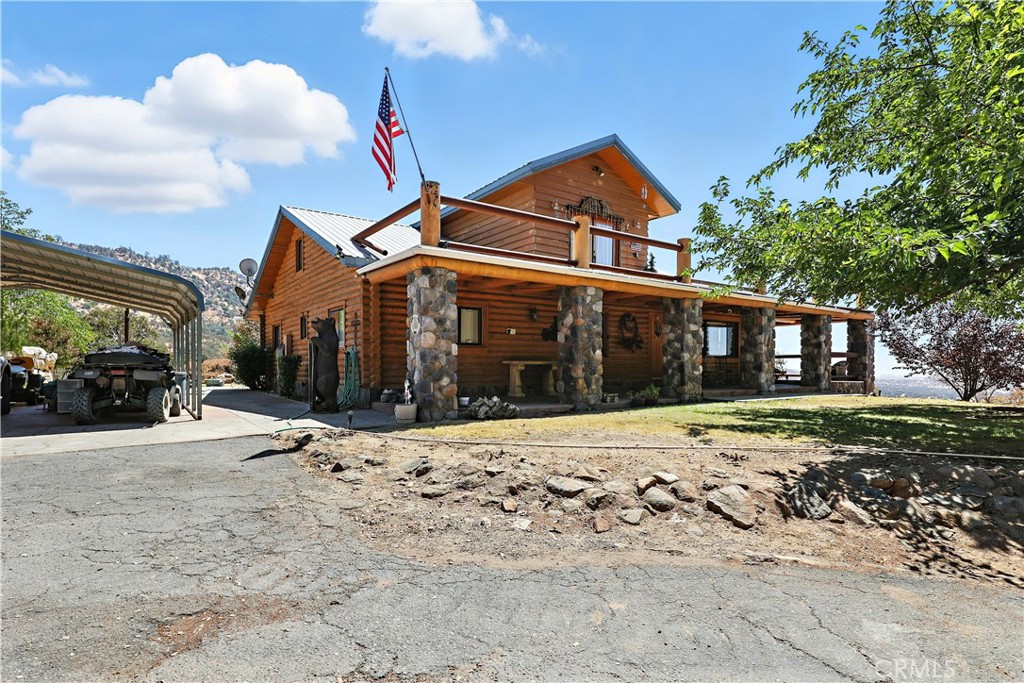 3013 Trower Rd, Catheys Valley, CA 95306