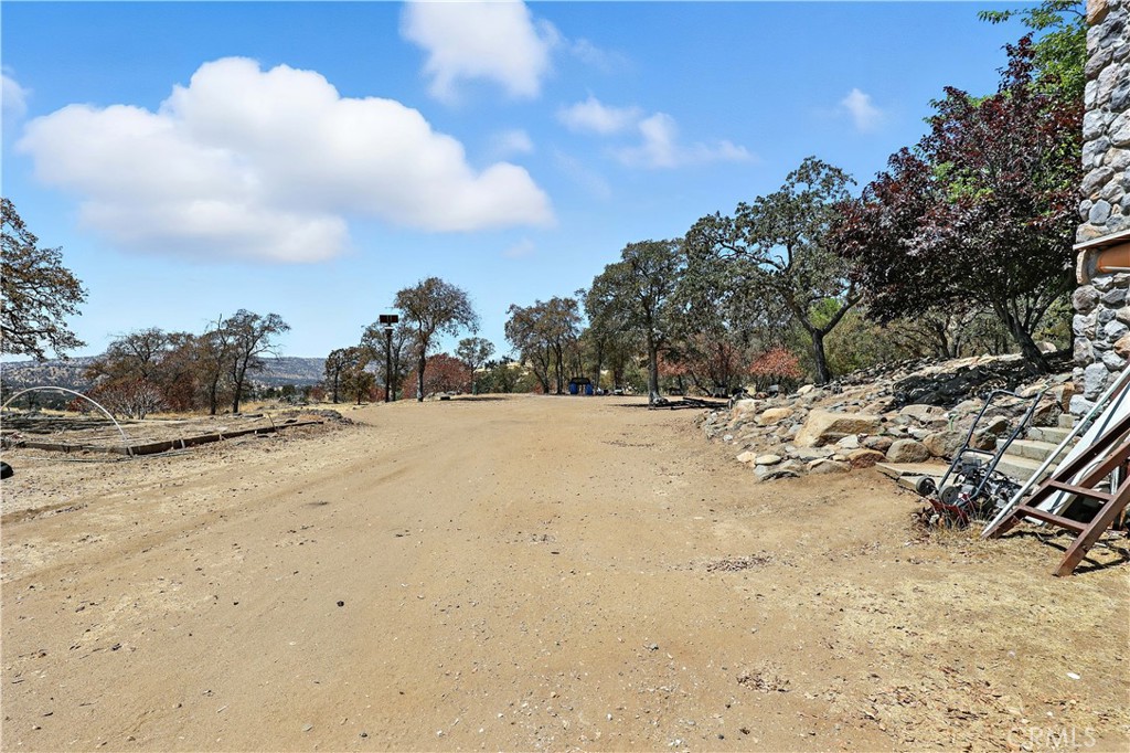 3013 Trower Rd, Catheys Valley, CA 95306