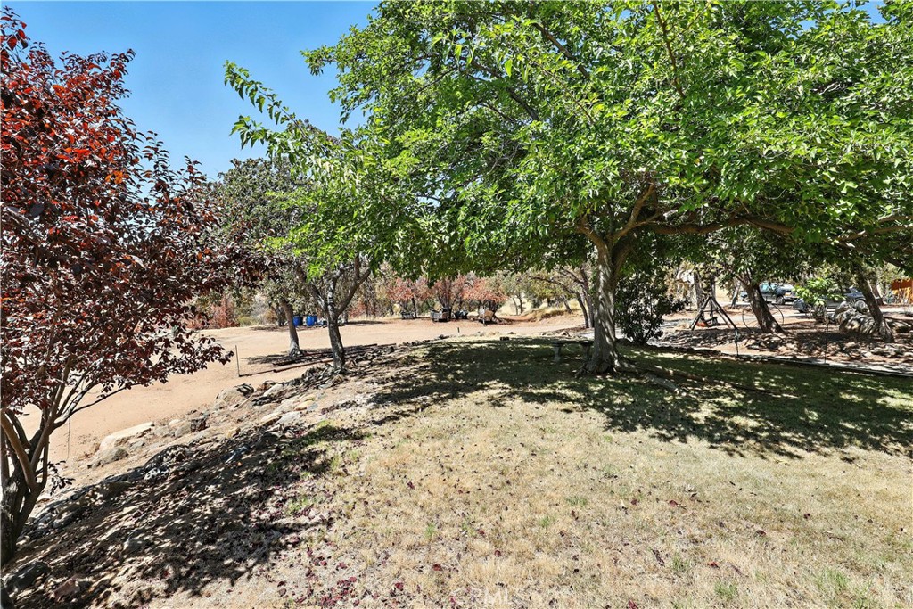 3013 Trower Rd, Catheys Valley, CA 95306