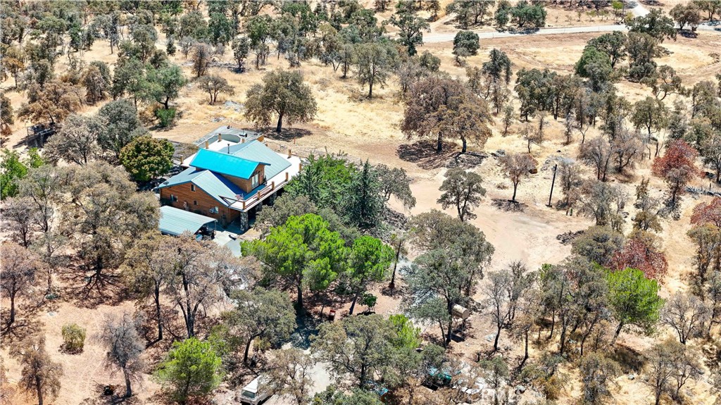 3013 Trower Rd, Catheys Valley, CA 95306