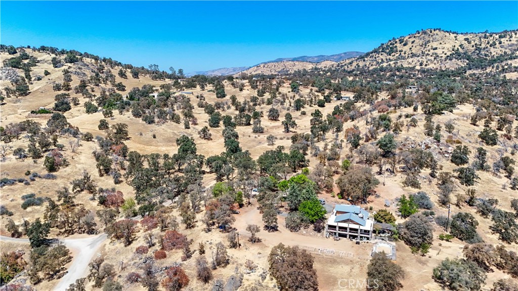 3013 Trower Rd, Catheys Valley, CA 95306