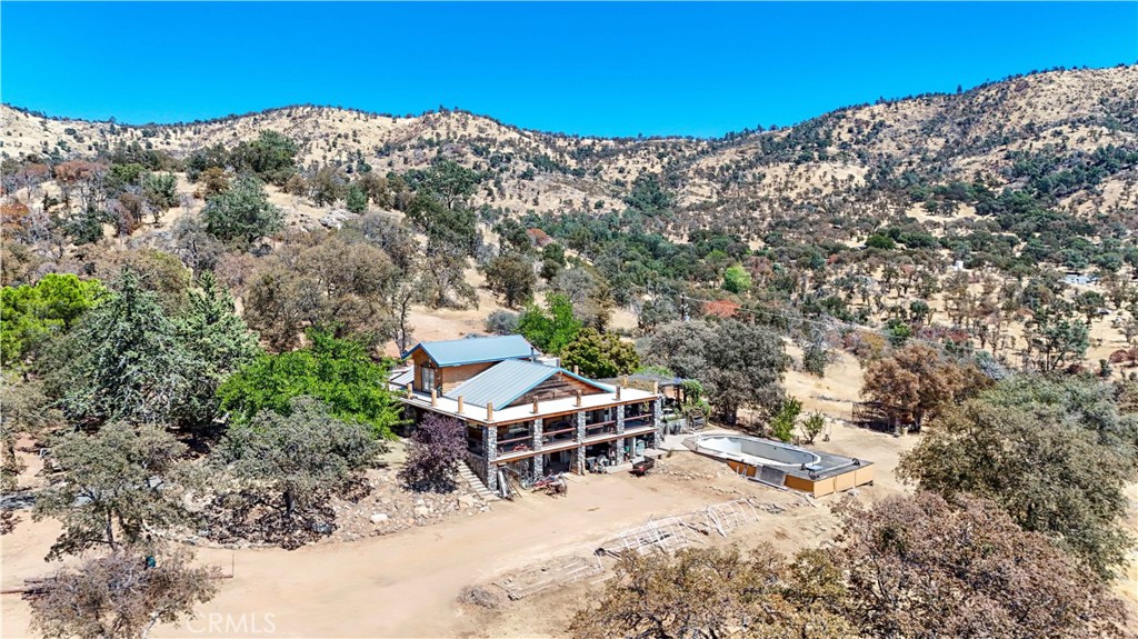 3013 Trower Rd, Catheys Valley, CA 95306