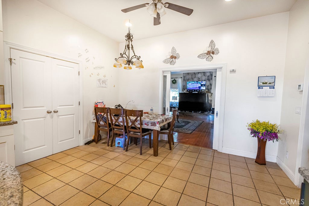 14950 Buchanan Hollow Rd, Le Grand, CA 95333