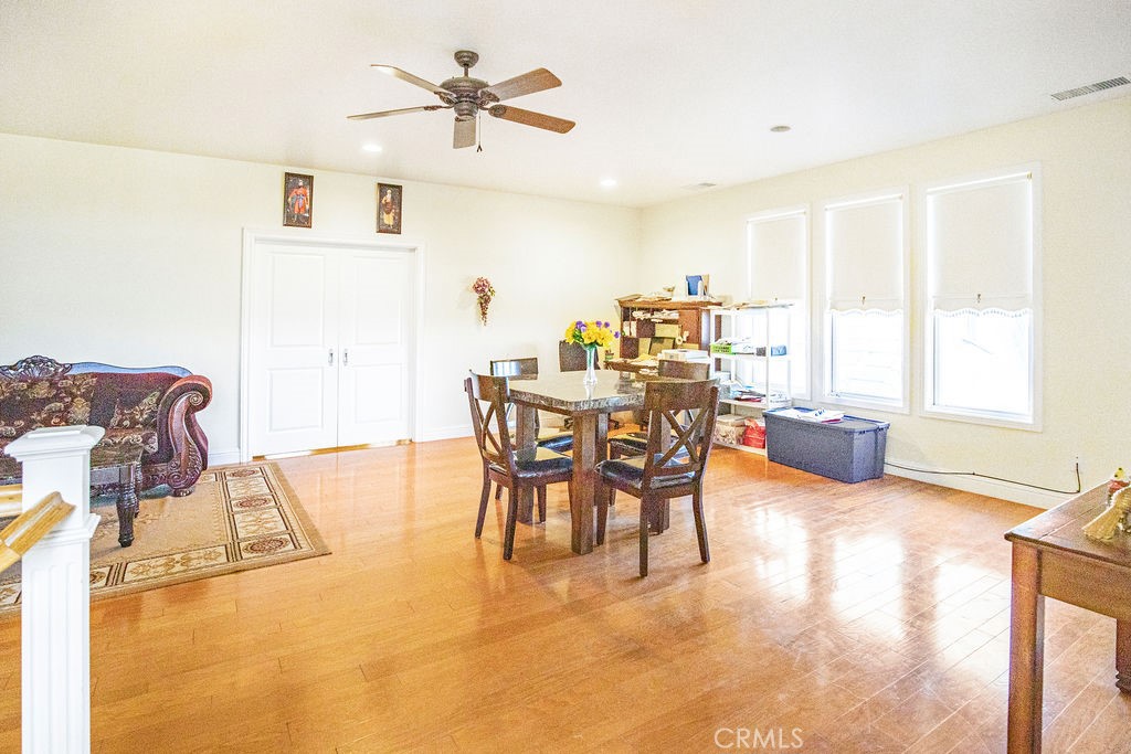 14950 Buchanan Hollow Rd, Le Grand, CA 95333