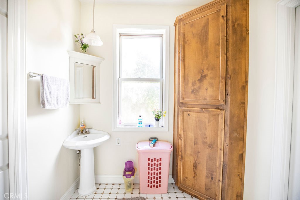 14950 Buchanan Hollow Rd, Le Grand, CA 95333