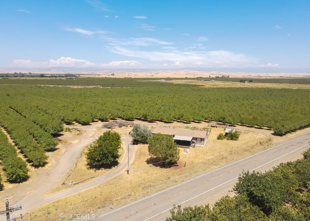 14950 Buchanan Hollow Rd, Le Grand, CA 95333