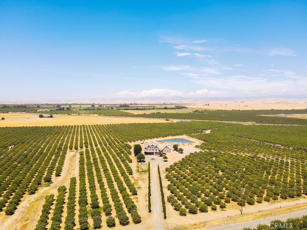 14950 Buchanan Hollow Rd, Le Grand, CA 95333